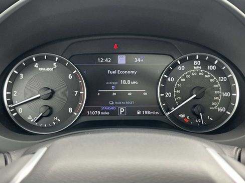 Used 2023 INFINITI QX50 Sport image 42