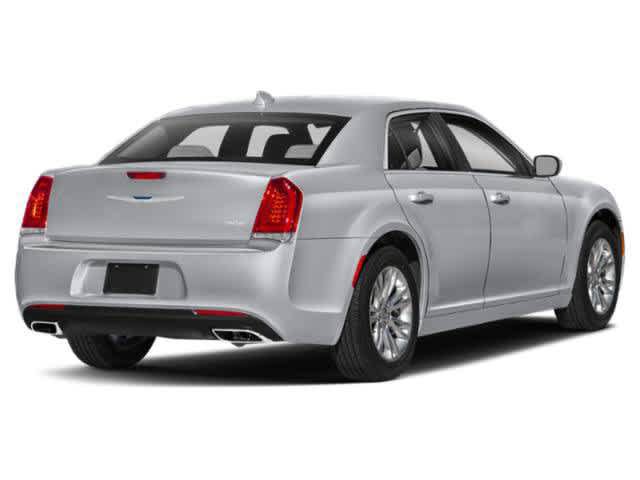 Used 2022 Chrysler 300 S RWD image 2