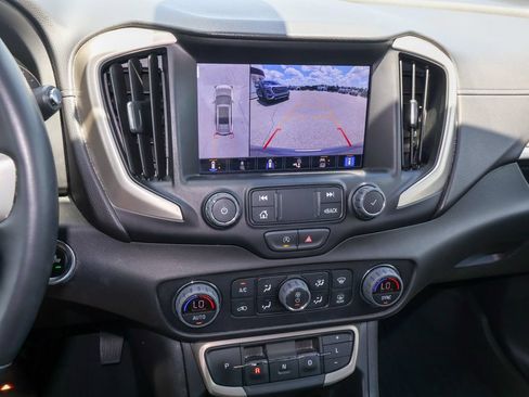 Used 2023 GMC Terrain Denali w/ Denali Premium Package AWD/4WD image 18