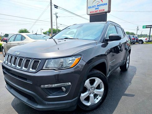 Used 2018 Jeep Compass Latitude w/ Popular Equipment Group image 2
