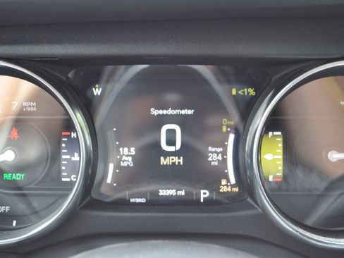 Used 2023 Jeep Wrangler Unlimited Sahara w/ Cold Weather Group image 8