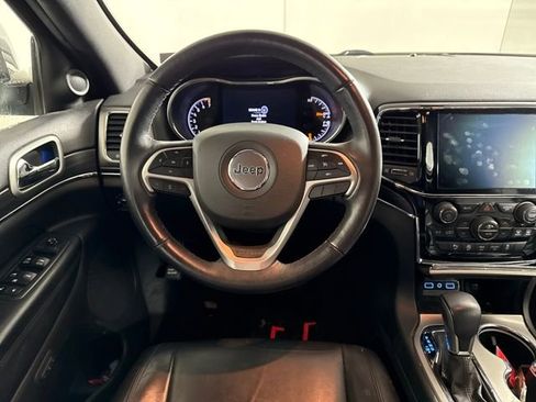 Used 2019 Jeep Grand Cherokee Limited AWD/4WD image 22