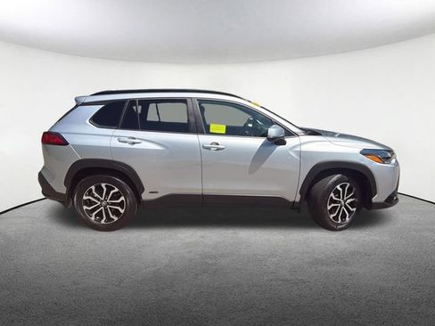 Used 2024 Toyota Corolla Cross AWD Hybrid image 15
