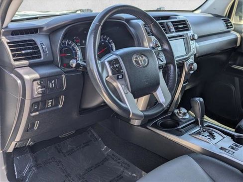Used 2019 Toyota 4Runner SR5 Premium AWD/4WD image 10