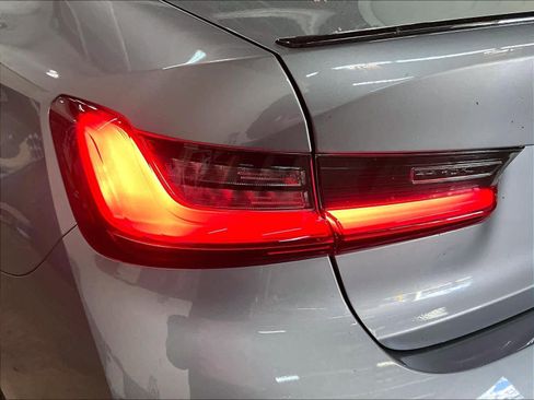 Used 2025 BMW M340i Sedan image 30