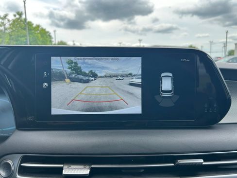 Used 2024 Hyundai Palisade SEL FWD image 19