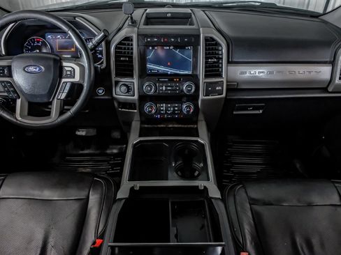 Used 2019 Ford F250 Lariat w/ Lariat Ultimate Package AWD/4WD image 13