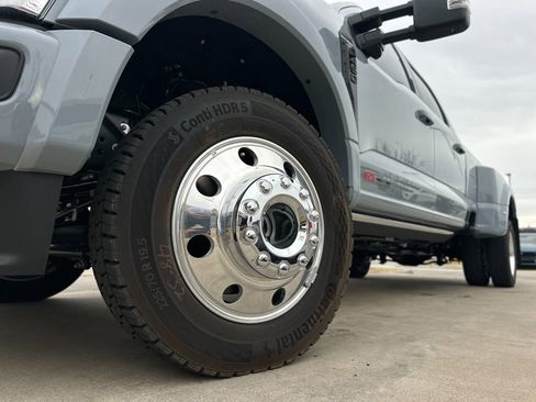 New 2026 Ford F450 Platinum w/ FX4 Off-Road Package image 60