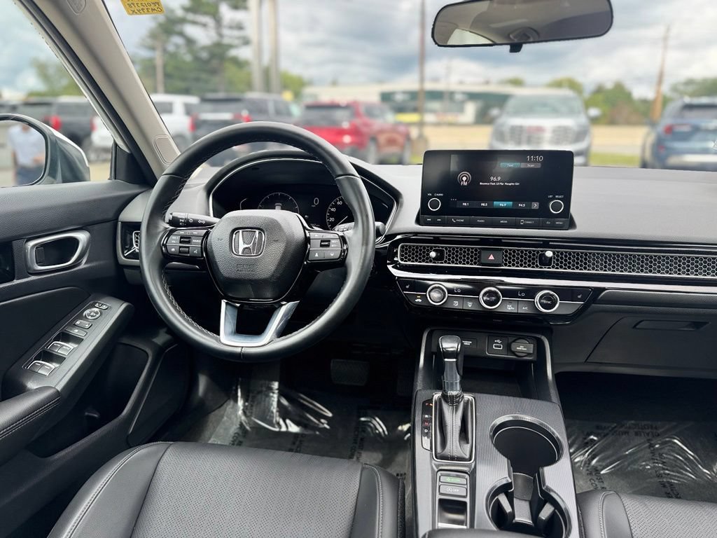 Used 2023 Honda Civic EX-L image 12