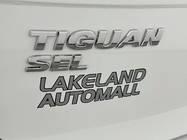 Used 2021 Volkswagen Tiguan SEL FWD image 28