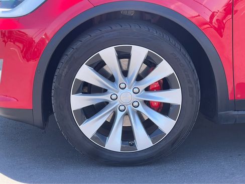 Used 2020 Tesla Model X Performance AWD/4WD image 13