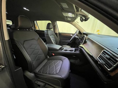 Certified 2026 Volkswagen Atlas SE AWD/4WD image 13