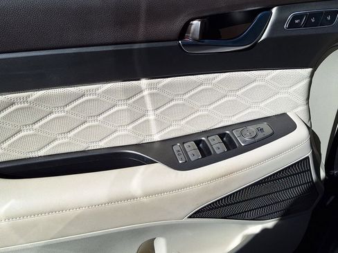 Used 2020 Hyundai Palisade Limited image 9