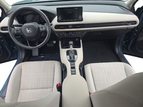 Used 2024 Honda HR-V LX image 9