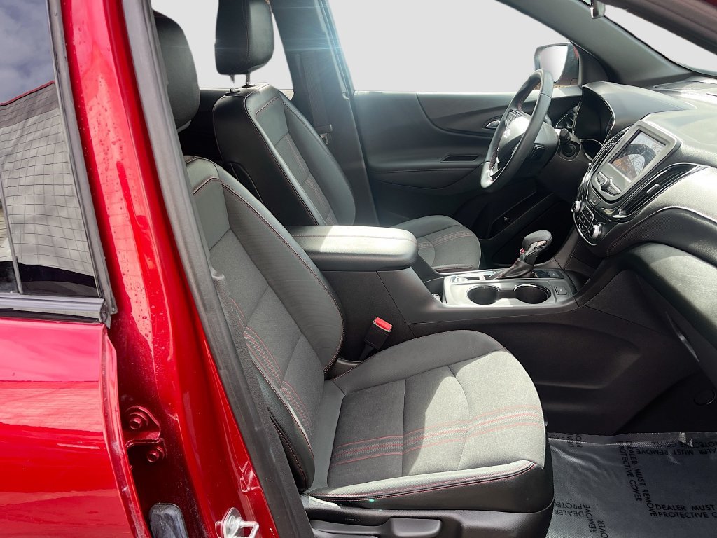 Used 2024 Chevrolet Equinox RS w/ LPO, Floor Liner Package AWD/4WD image 27