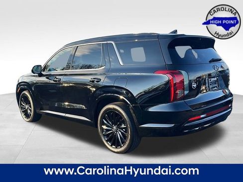Used 2025 Hyundai Palisade Calligraphy image 5