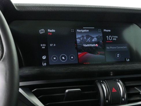 Used 2023 Alfa Romeo Stelvio Sprint RWD image 15