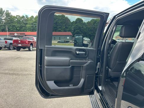 Used 2021 GMC Sierra 3500 AT4 w/ AT4 Premium Plus Package AWD/4WD image 18