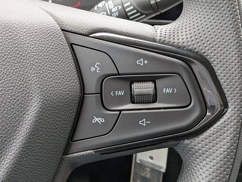 New 2026 Chevrolet Trax LS w/ LS Convenience Package image 25