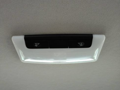 Used 2025 Nissan Altima 2.5 S FWD image 26