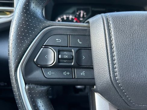 Used 2025 Toyota Tundra SR5 w/ SR5 Convenience Package image 20