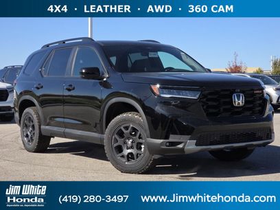 New 2025 Honda Pilot TrailSport