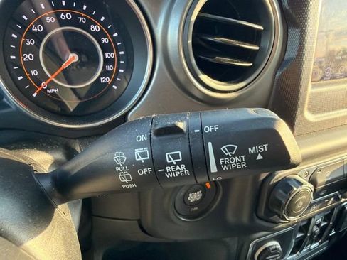Used 2023 Jeep Wrangler Unlimited Sport AWD/4WD image 45