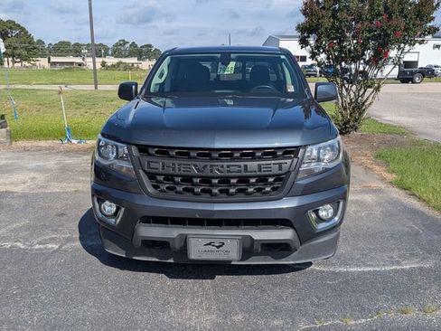 Used 2020 Chevrolet Colorado LT w/ LT Convenience Package AWD/4WD image 2