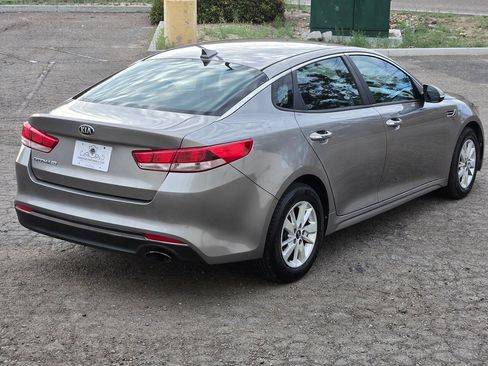 Used 2018 Kia Optima LX FWD image 16