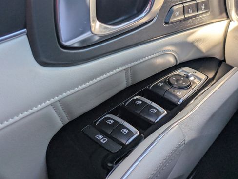 Certified 2023 Kia Sorento SX Prestige image 28