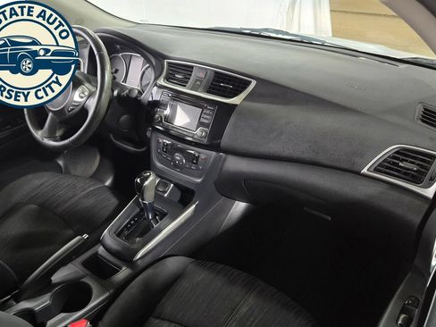 Used 2018 Nissan Sentra SV FWD image 33