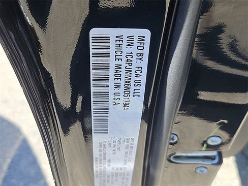 Used 2022 Jeep Cherokee Latitude Lux image 13