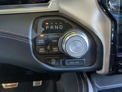New 2026 RAM 1500 Tungsten w/ Towing Technology Group AWD/4WD image 9