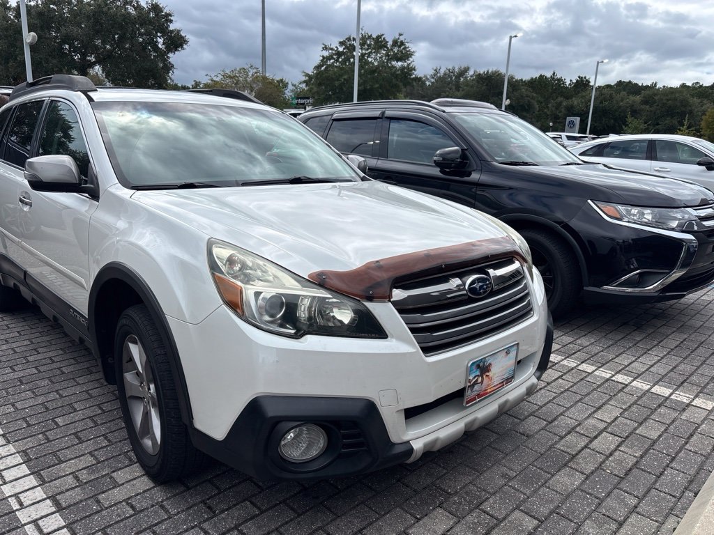 Used 2014 Subaru Outback 2.5i Limited AWD/4WD image 1