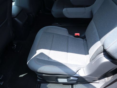 New 2026 Ford Explorer Active RWD image 12