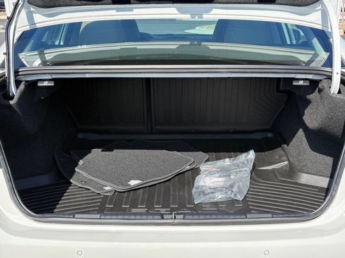 Certified 2024 Subaru Legacy Limited AWD/4WD image 10