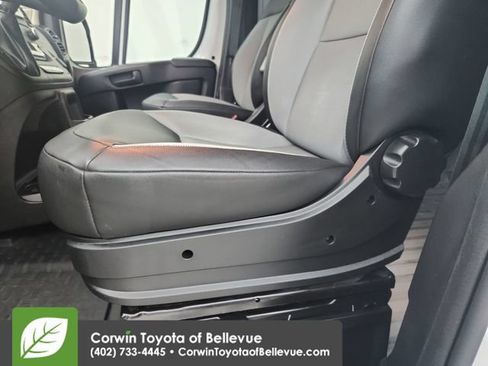 Used 2025 RAM ProMaster 2500 w/ Convenience Group FWD image 20