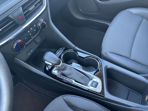 Used 2025 Buick Encore GX Preferred image 39