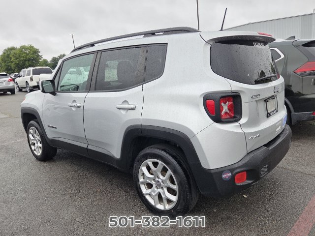 Used 2018 Jeep Renegade Latitude w/ Cold Weather Group AWD/4WD image 2