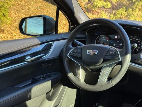 Used 2021 Cadillac XT5 Premium Luxury w/ LPO, Floor Liner Package image 13