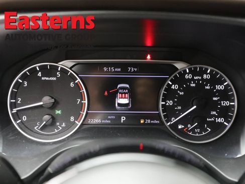 Used 2023 Nissan Rogue SV AWD/4WD image 18