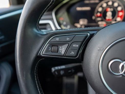 Used 2019 Audi S4 Prestige w/ Prestige Package image 17