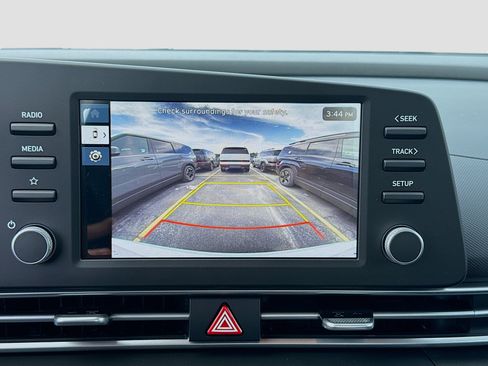 New 2026 Hyundai Elantra SE FWD image 11