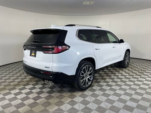 New 2026 GMC Acadia Denali Ultimate w/ LPO, Illumination Package AWD/4WD image 13