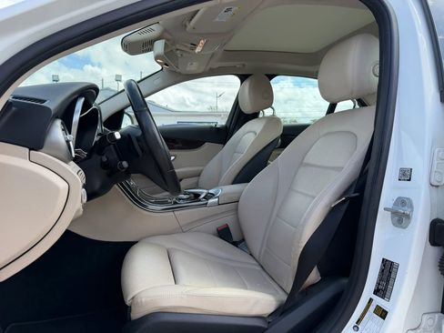 Used 2016 Mercedes-Benz C 300 Sedan image 10