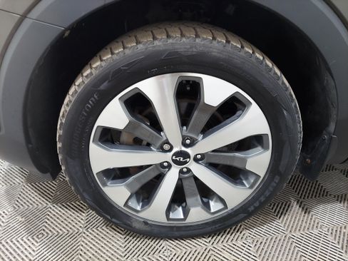 Used 2022 Kia Telluride SX AWD/4WD image 5