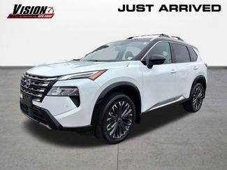 New 2026 Nissan Rogue Platinum w/ Platinum Premium Package 360° Tour