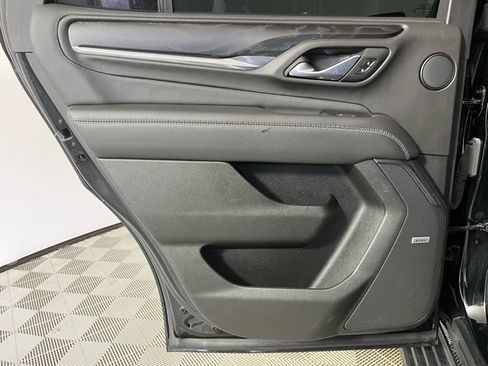 Used 2021 GMC Yukon Denali w/ Denali Premium Package image 20