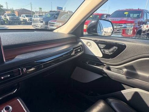 Used 2022 Lincoln Aviator Reserve w/ Equipment Group 201A AWD/4WD image 21