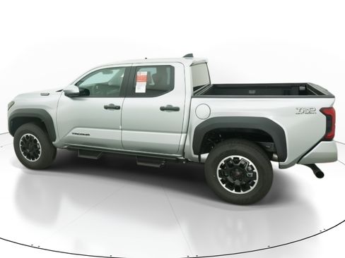 New 2025 Toyota Tacoma TRD Off-Road image 4